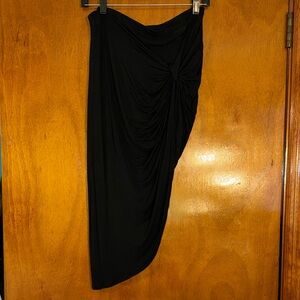Charlotte Russe Black Asymmetrical Ruched Skirt